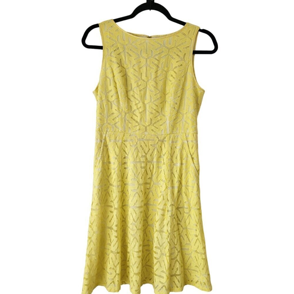 Adrianna Papell Yellow Lace Sleeveless Knee Length Dress Cocktail Formal Size 6P